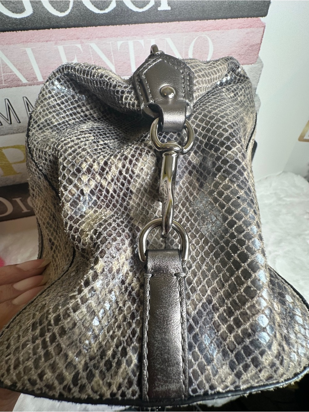 Coach Campbel Izzi Exotic Python Embossed - Picture 14 of 15